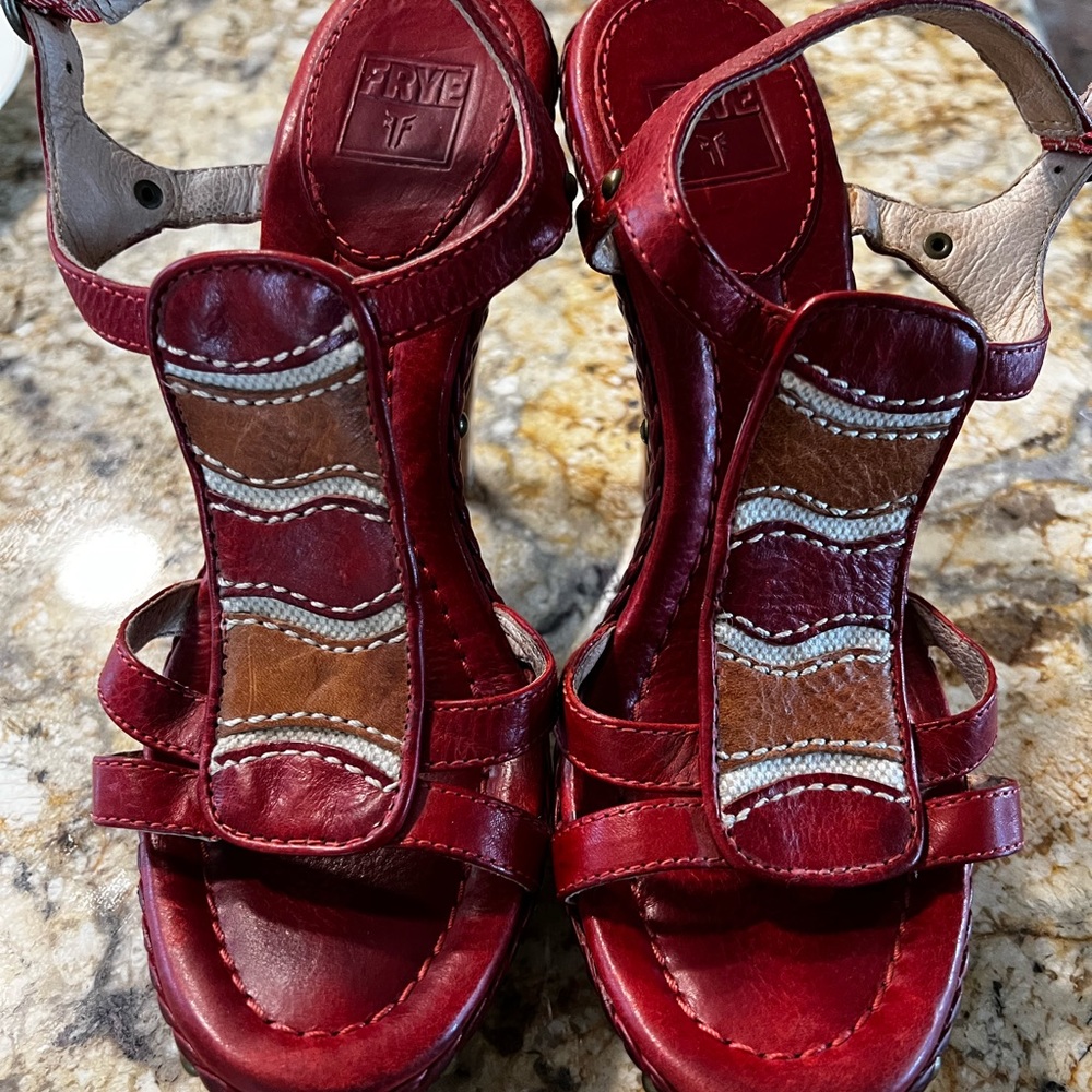 Women's Frye Dara Canvas Heels, Red Leather, Weaved and Studded Chunky Heels, 8